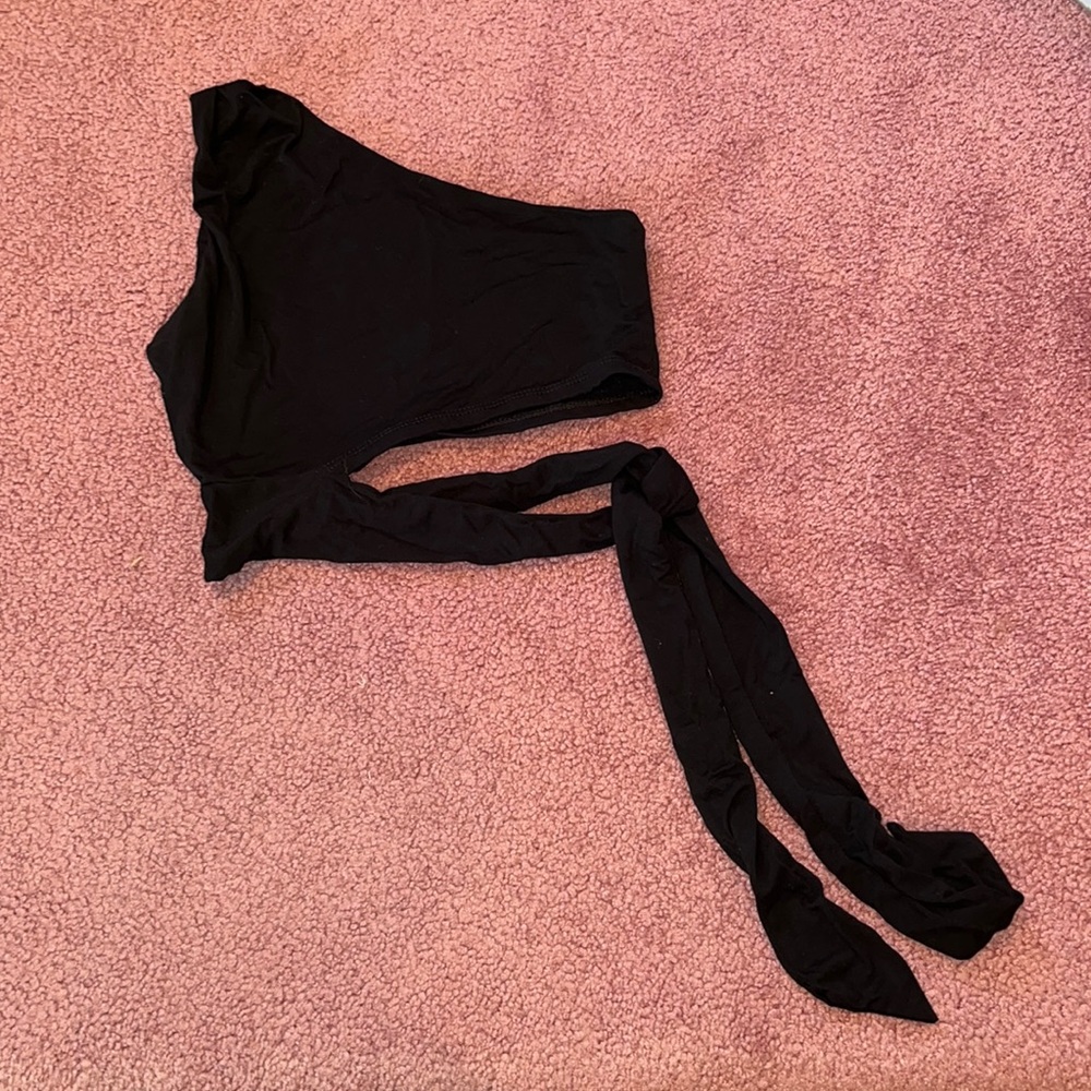 Diosa One Shoulder Crop Top